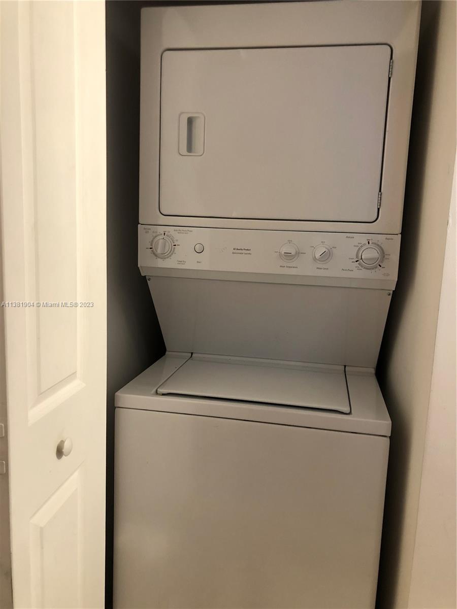 7350 SW 89th St Unit: 2108S