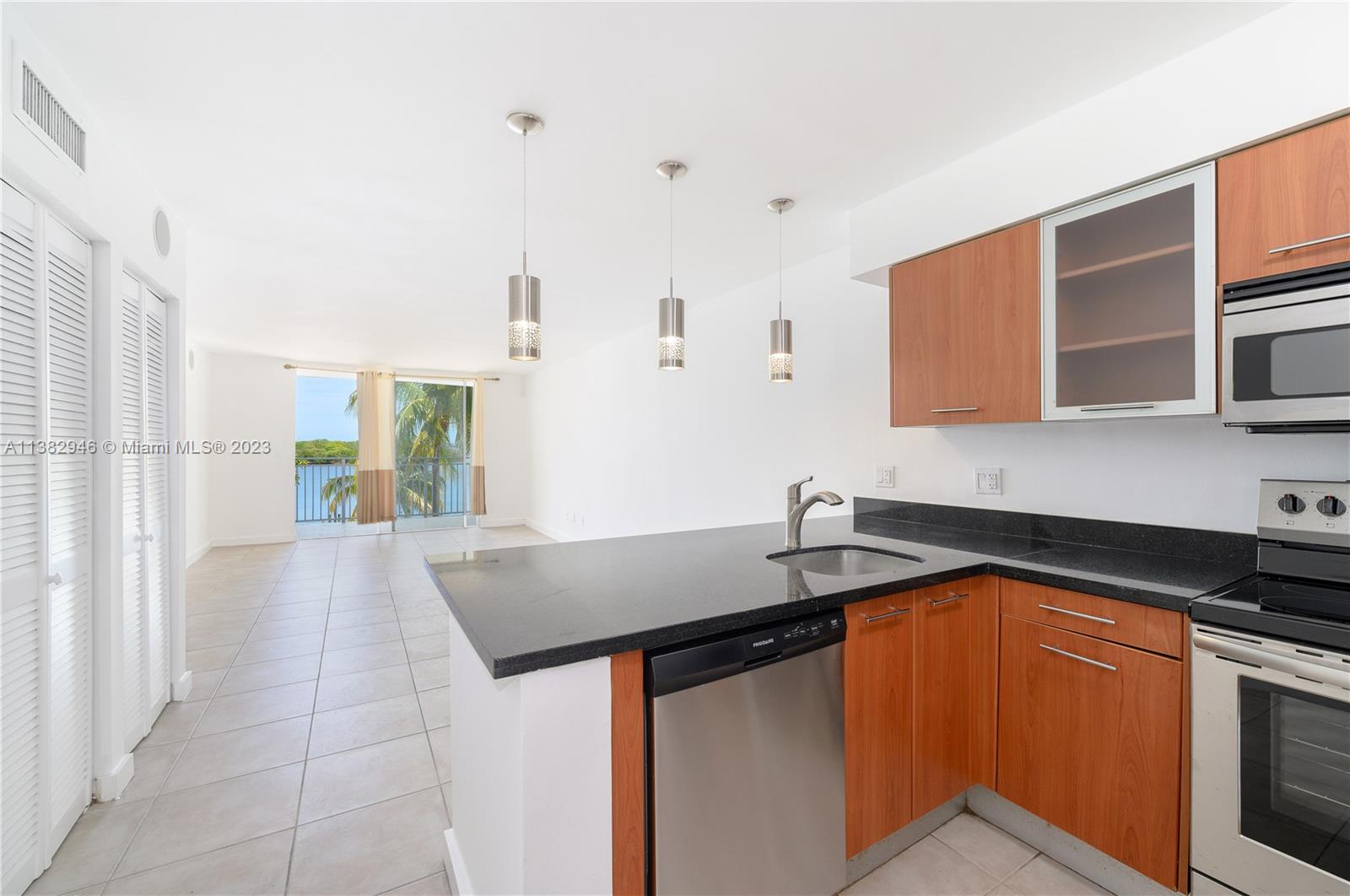 750 NE 64th St Unit: B404