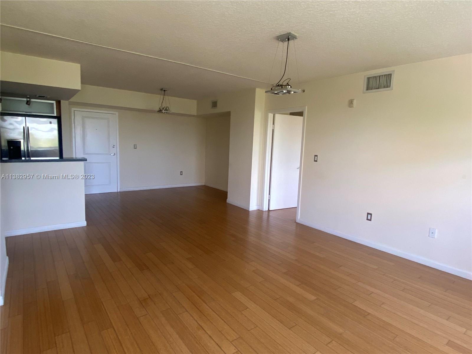 1555 N Treasure Dr Unit: 304