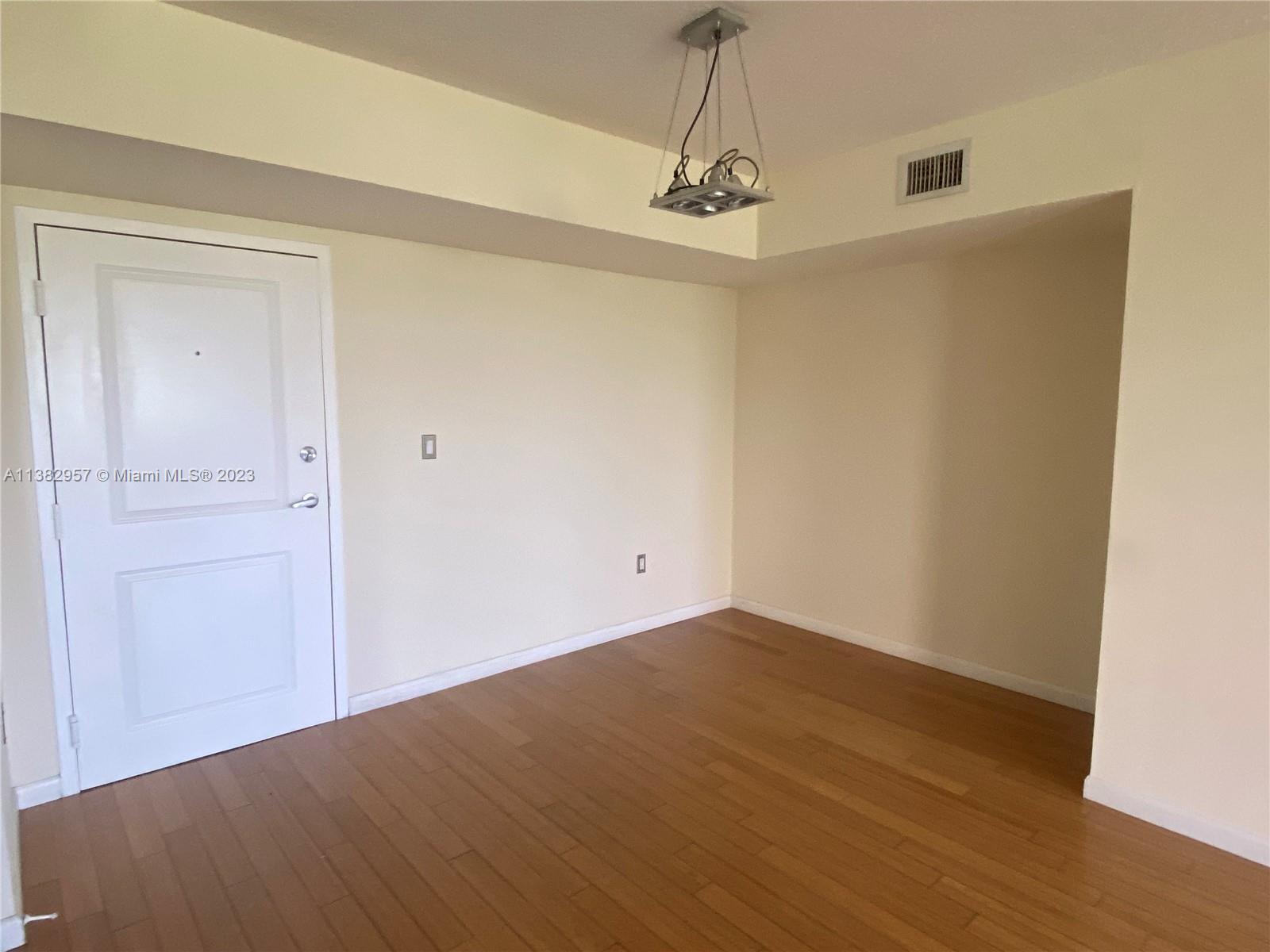 1555 N Treasure Dr Unit: 304