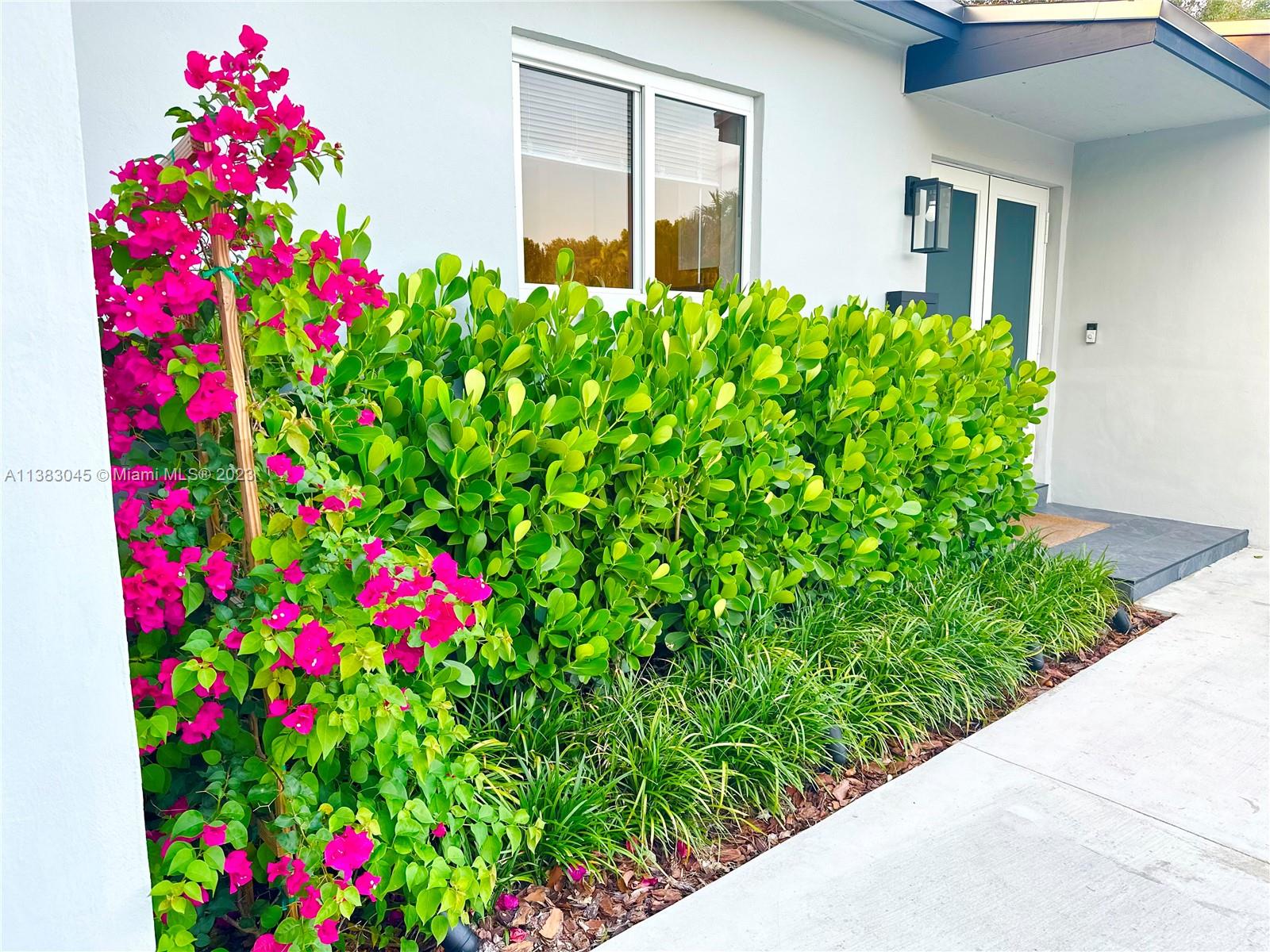1415 NE 200th Ter Unit: .