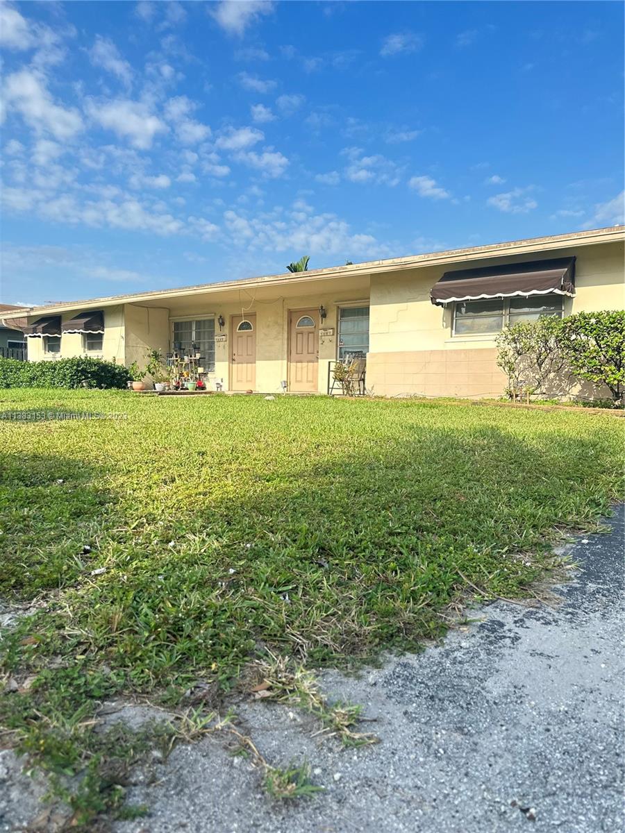 4681 SW 43rd Ter