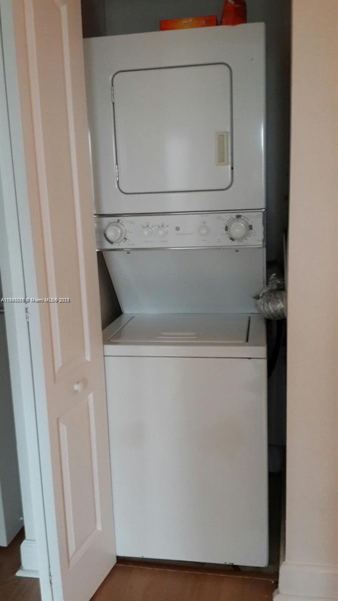 6001 SW 70th St Unit: 309
