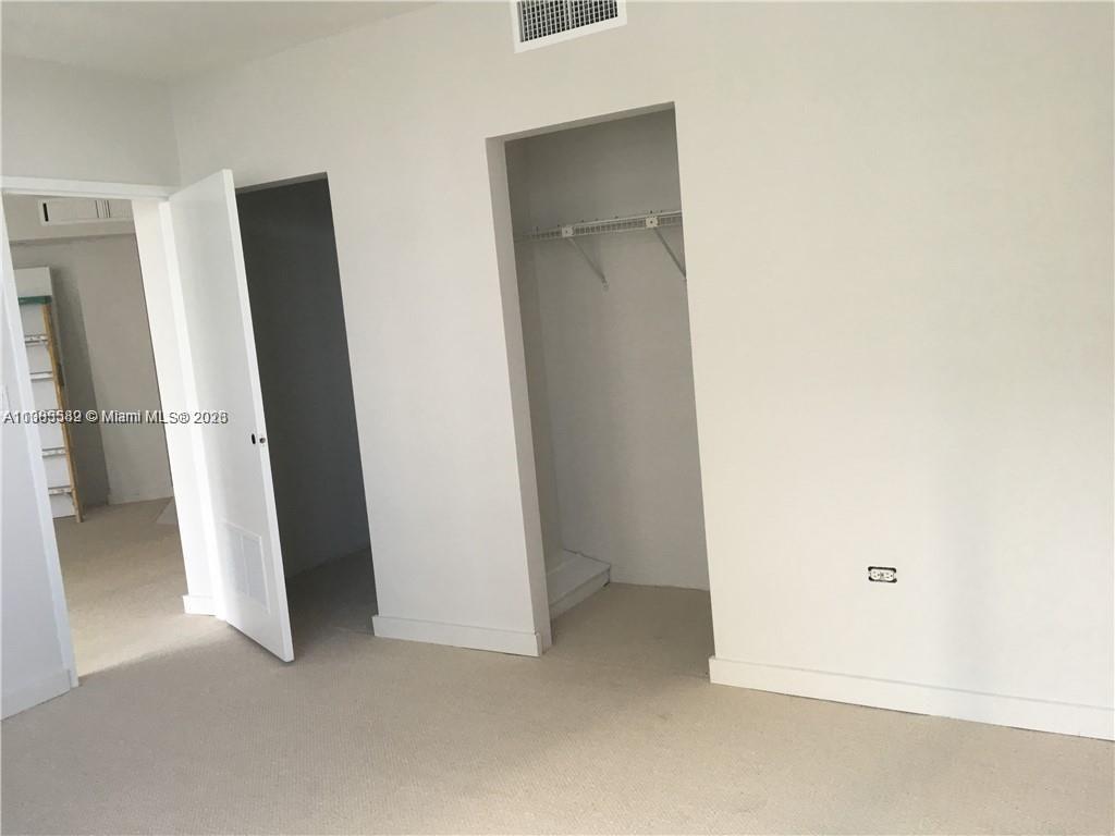 801 Brickell Bay Dr Unit: 965