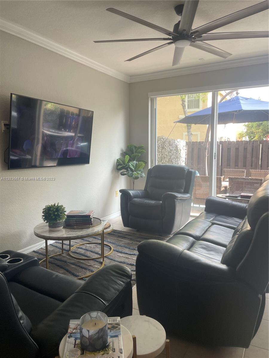 12501 SW 124th Ter Unit: 12501