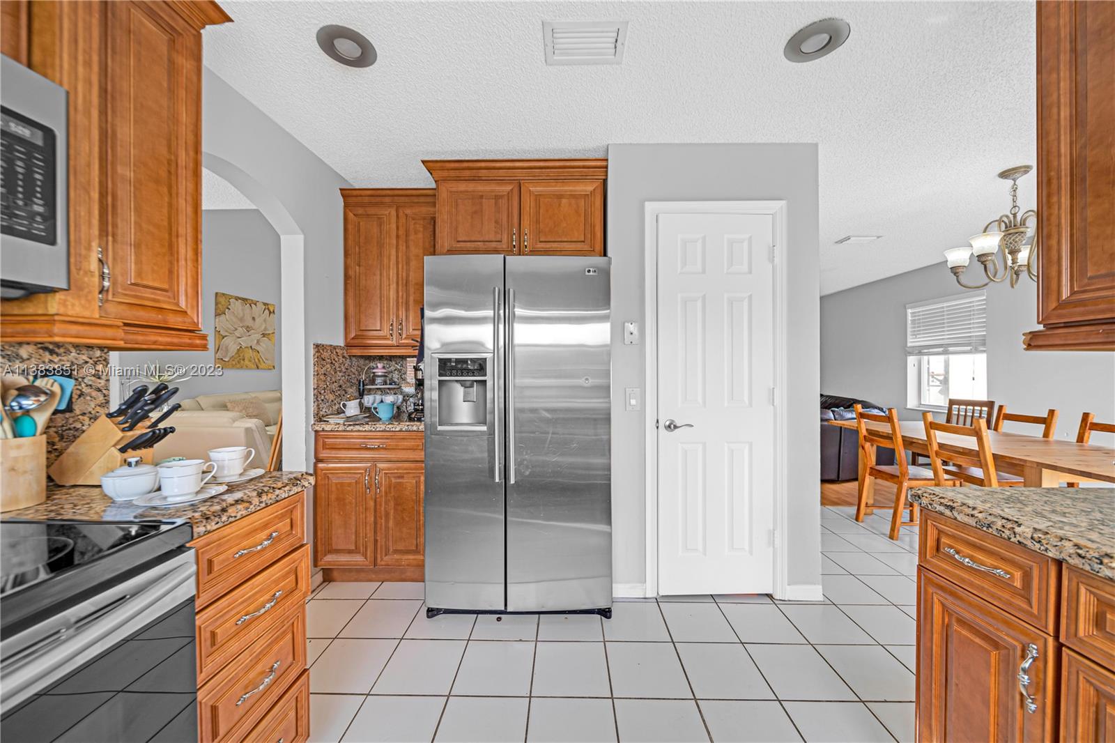 6390 NW 38th Dr