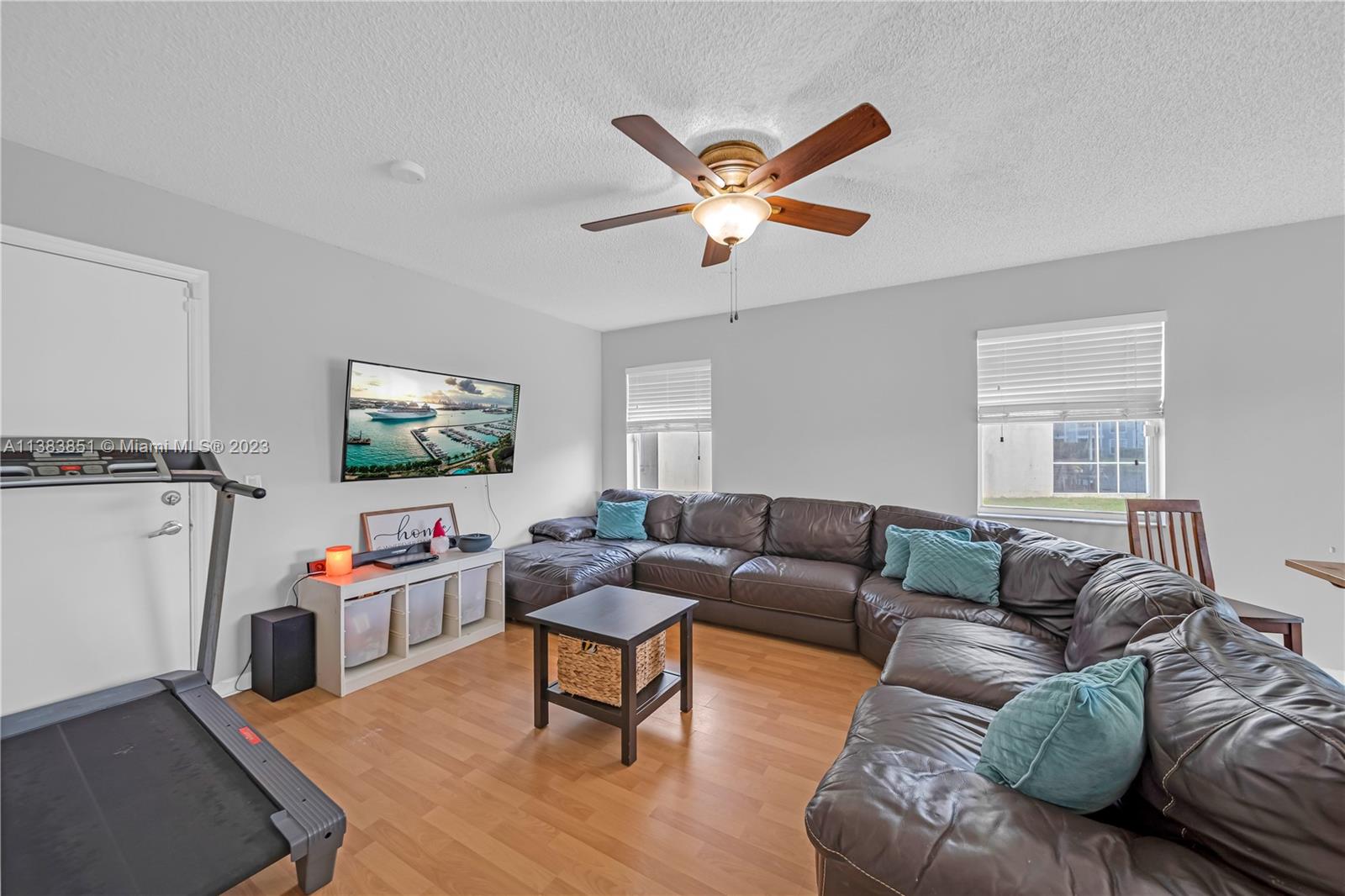 6390 NW 38th Dr