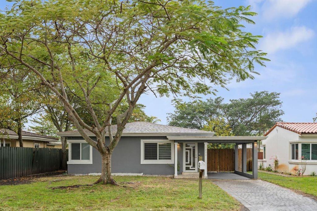 1221 NW 7th Ave