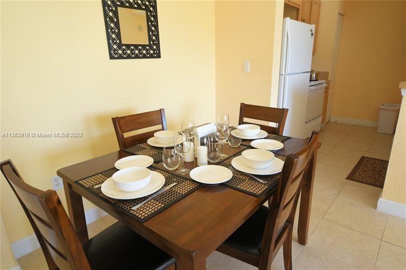 6001 SW 70th St Unit: 502
