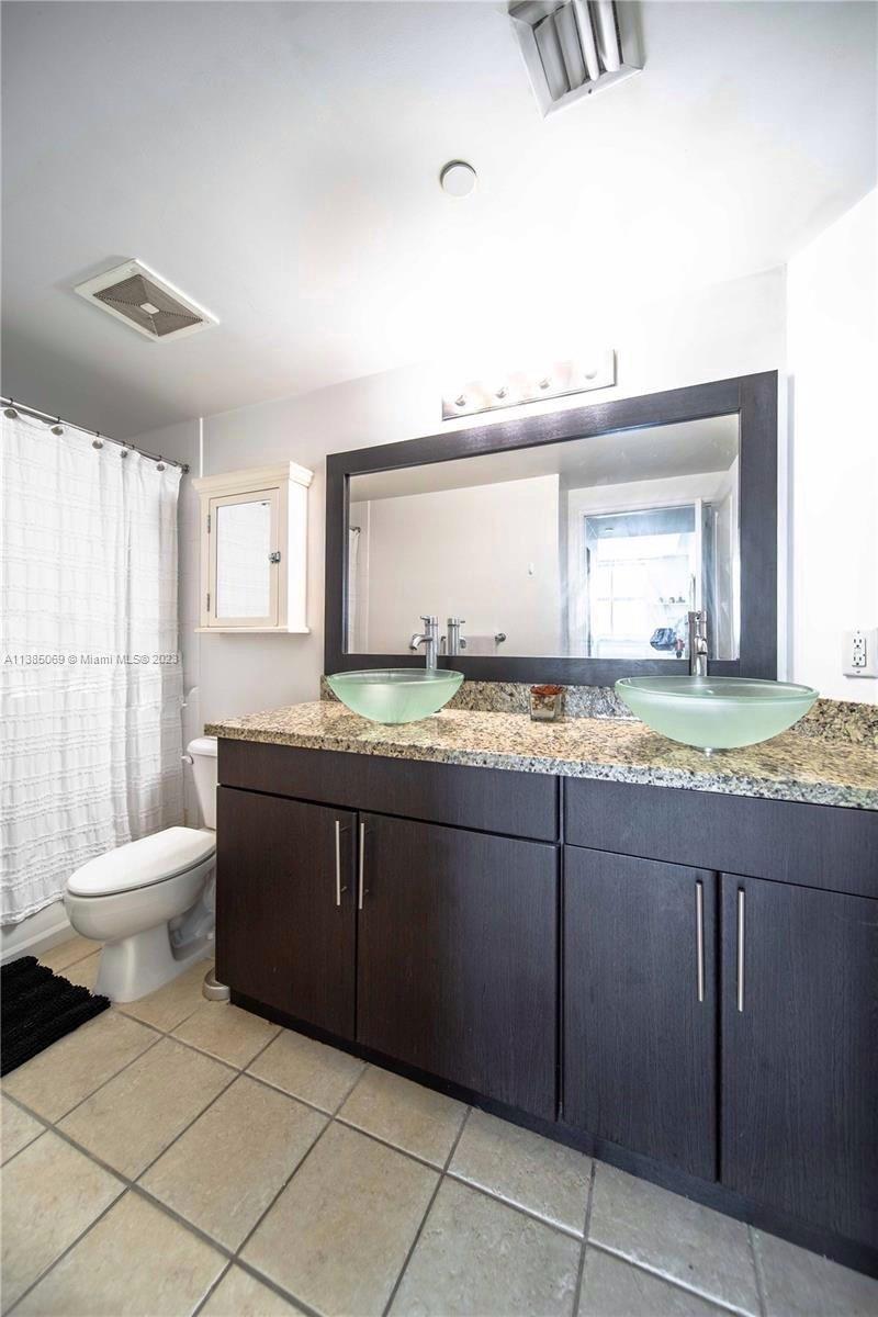 1250 S Miami Ave Unit: 2201