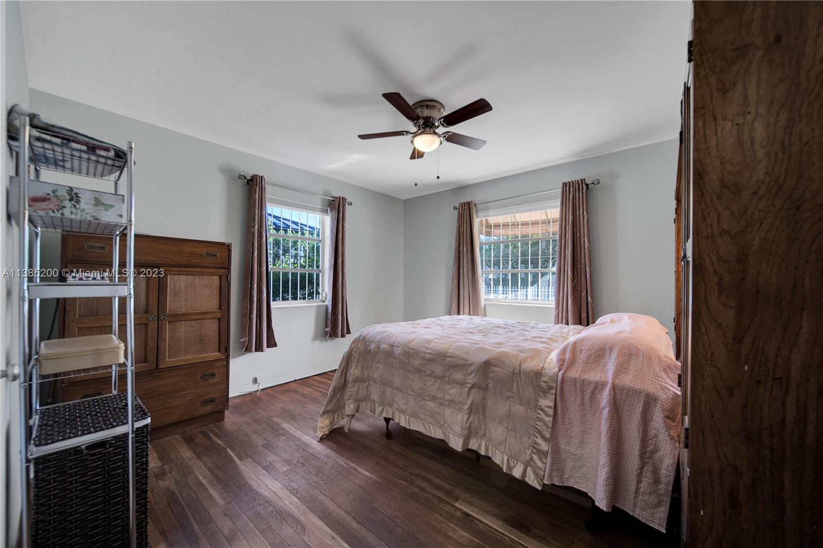 615 SW 21st Rd