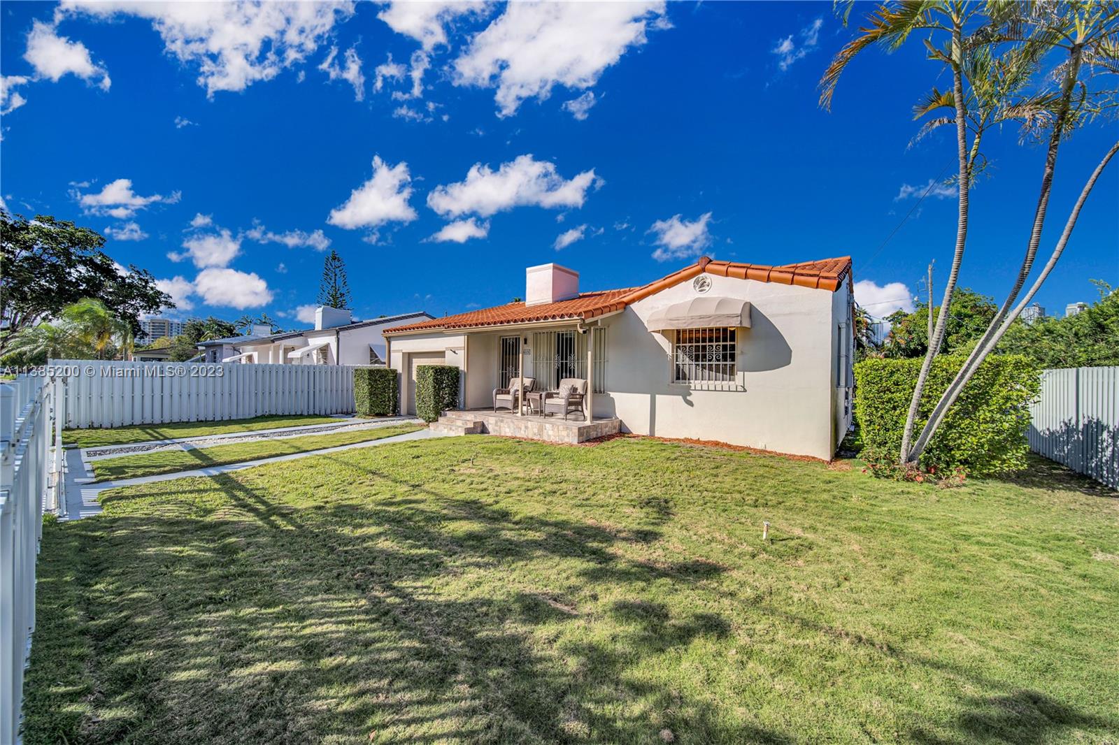 615 SW 21st Rd