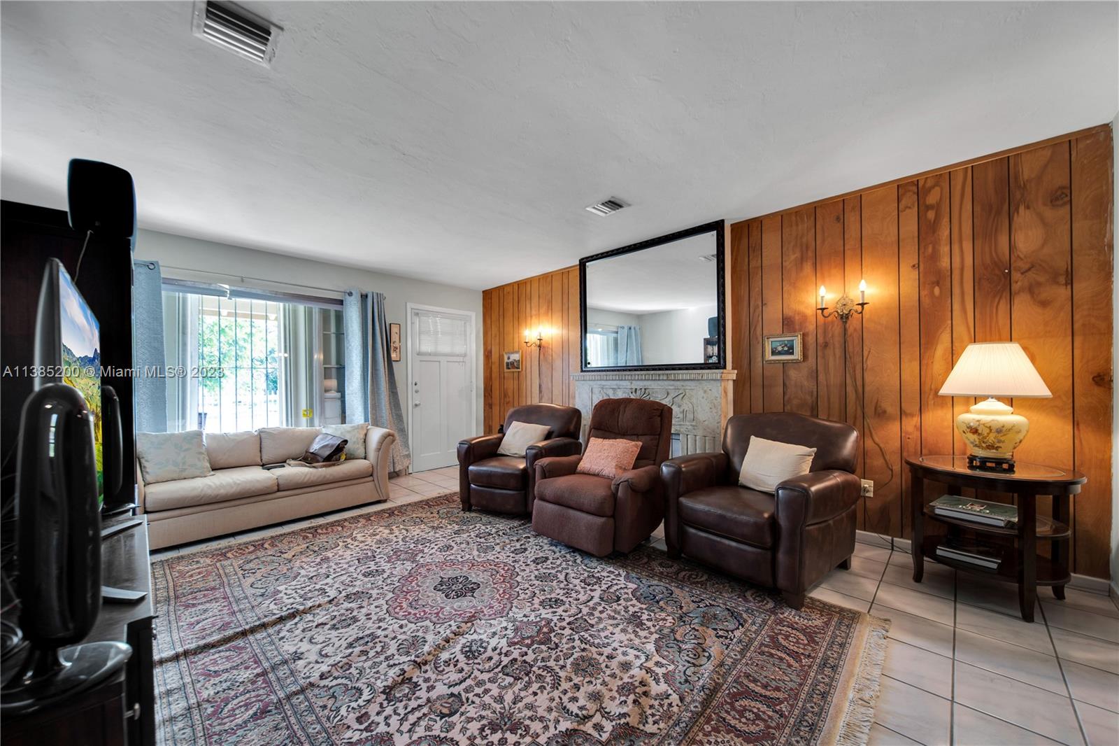 615 SW 21st Rd