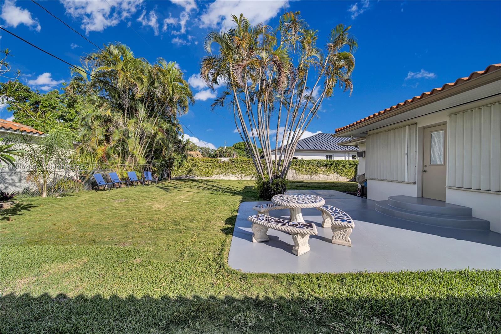 615 SW 21st Rd