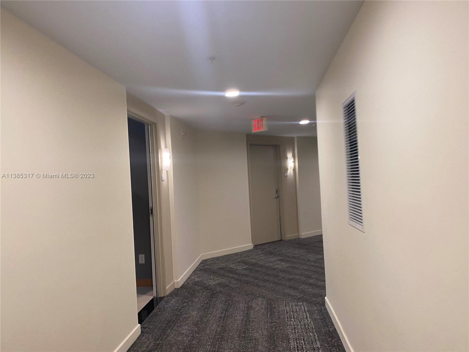 300 S Biscayne Blvd # 620 Unit: L-620