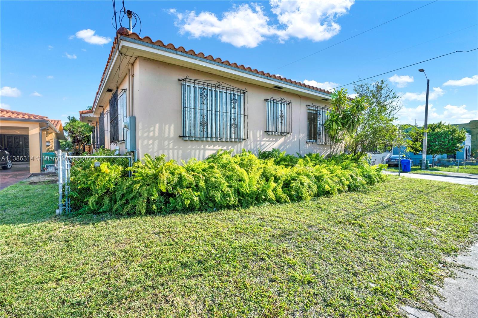 1601 SW 25th Ave