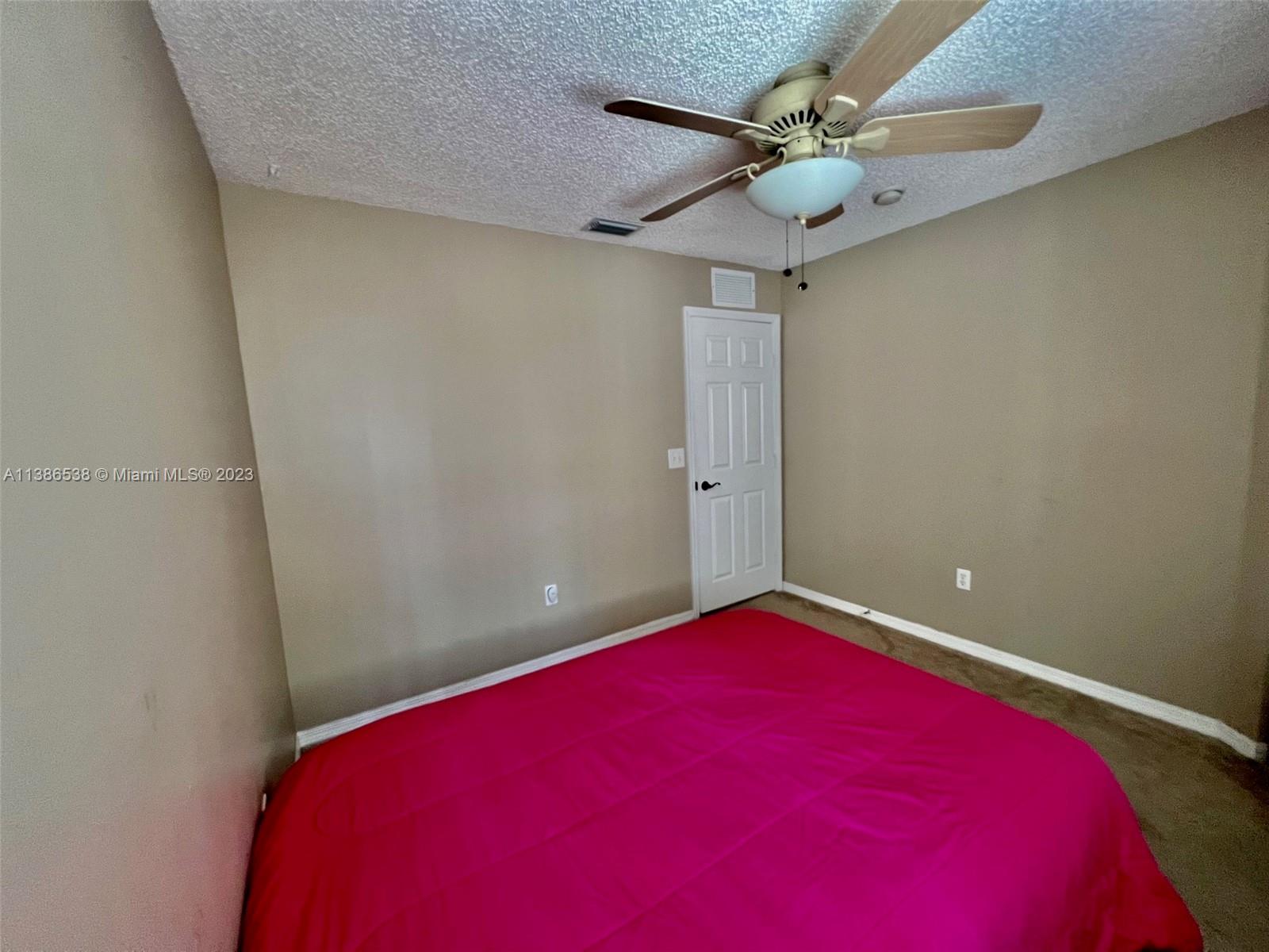 2319 SE 24 AV Unit: 2319