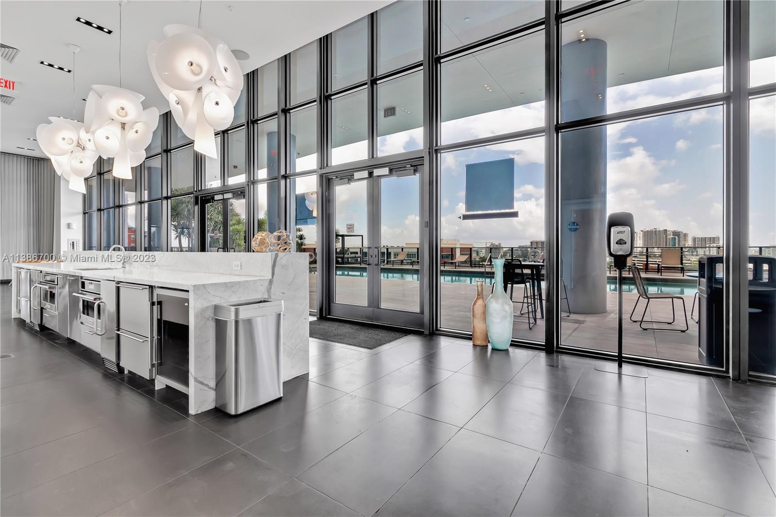 1600 NE 1st Ave Unit: 2020