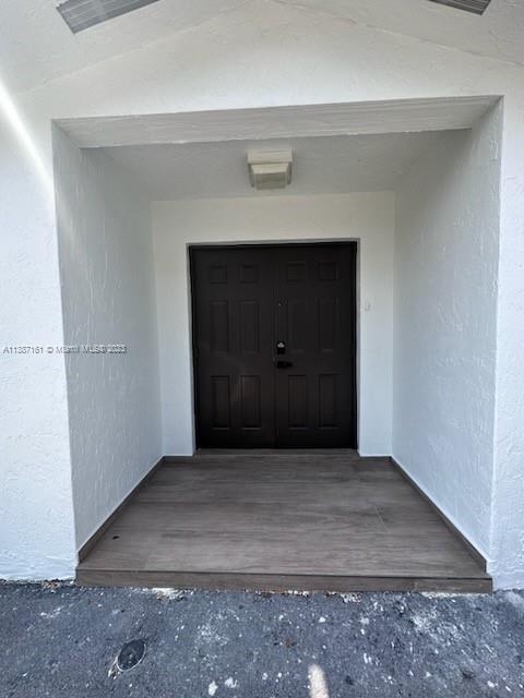 825 NW 33rd Ave Unit: 825