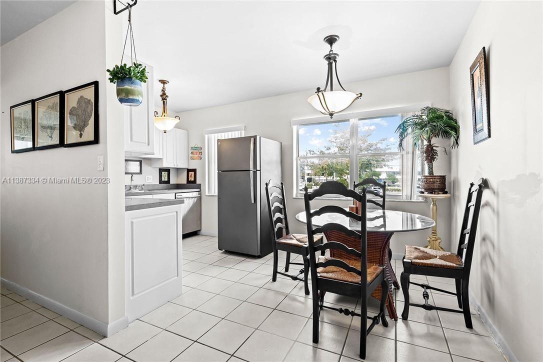 2616 NE 30th Pl # 209A