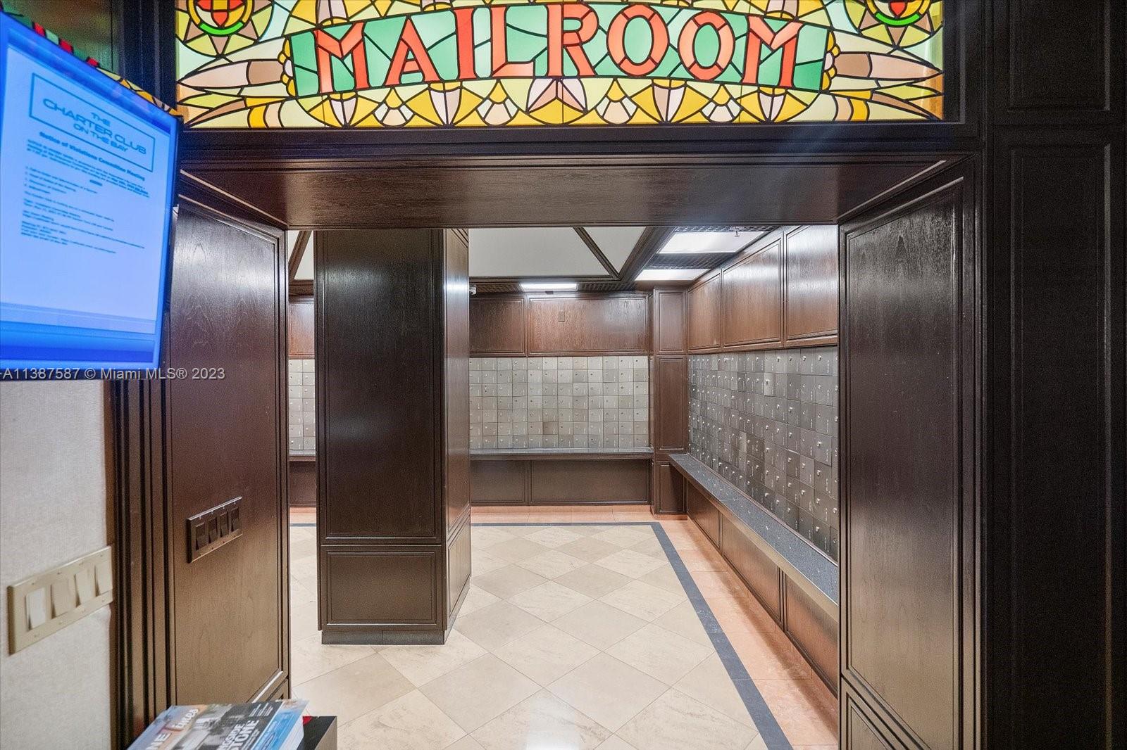 600 NE 36th St Unit: 1417