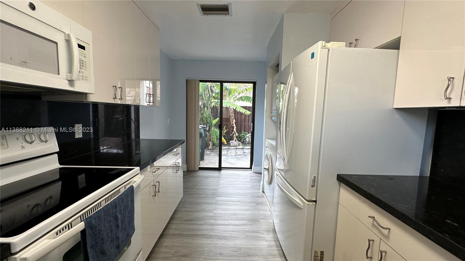 6548 NW 171st St Unit: 6548