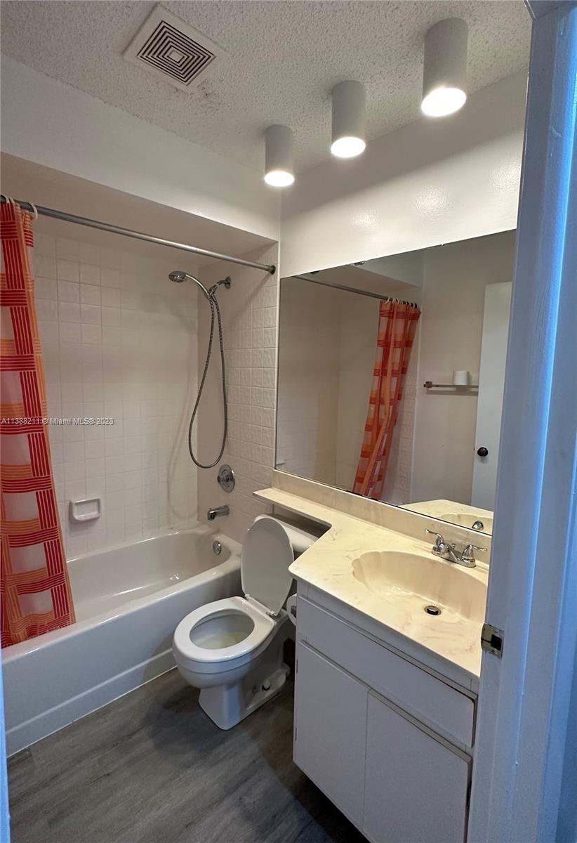 6548 NW 171st St Unit: 6548