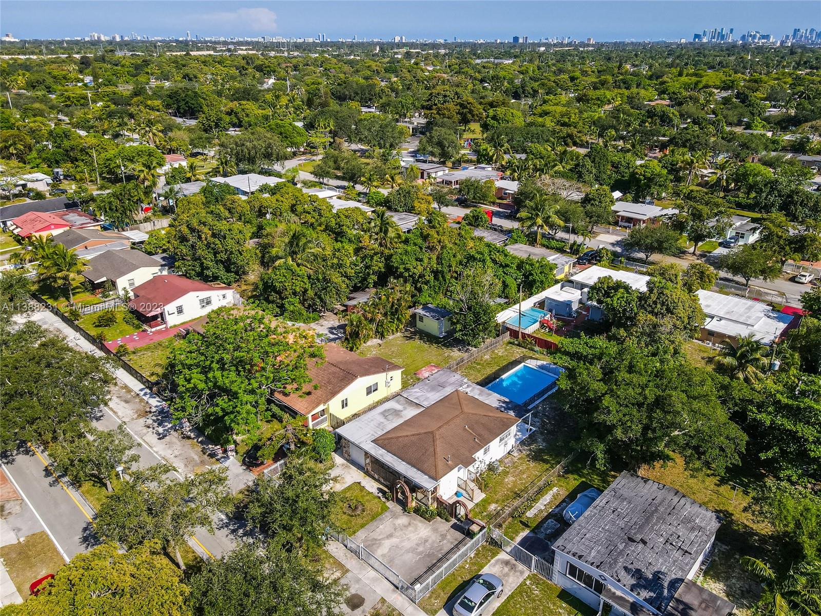 1450 NW 127th St
