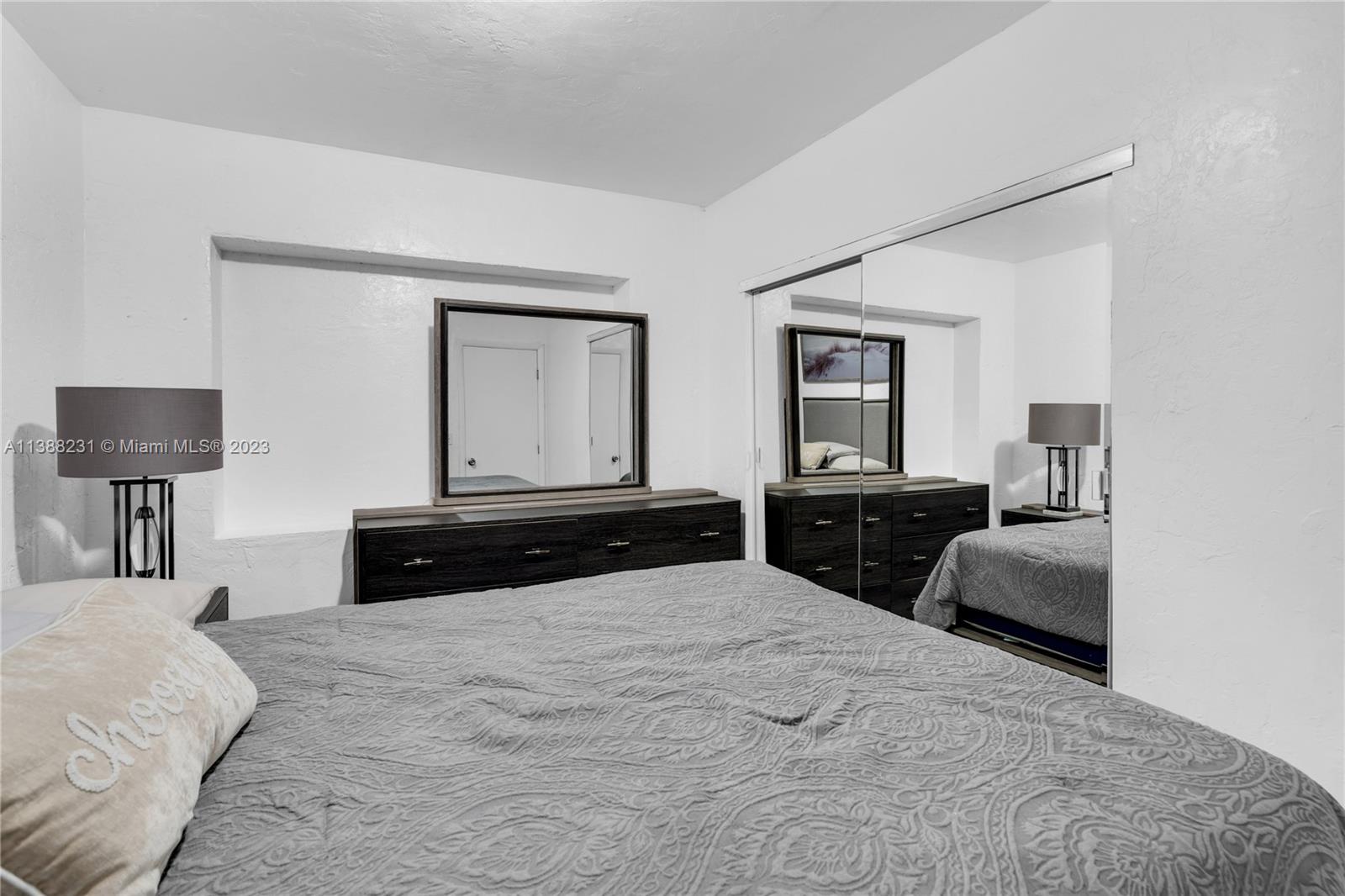 1450 NW 127th St