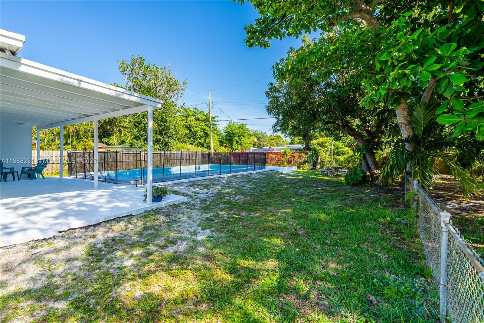 1450 NW 127th St
