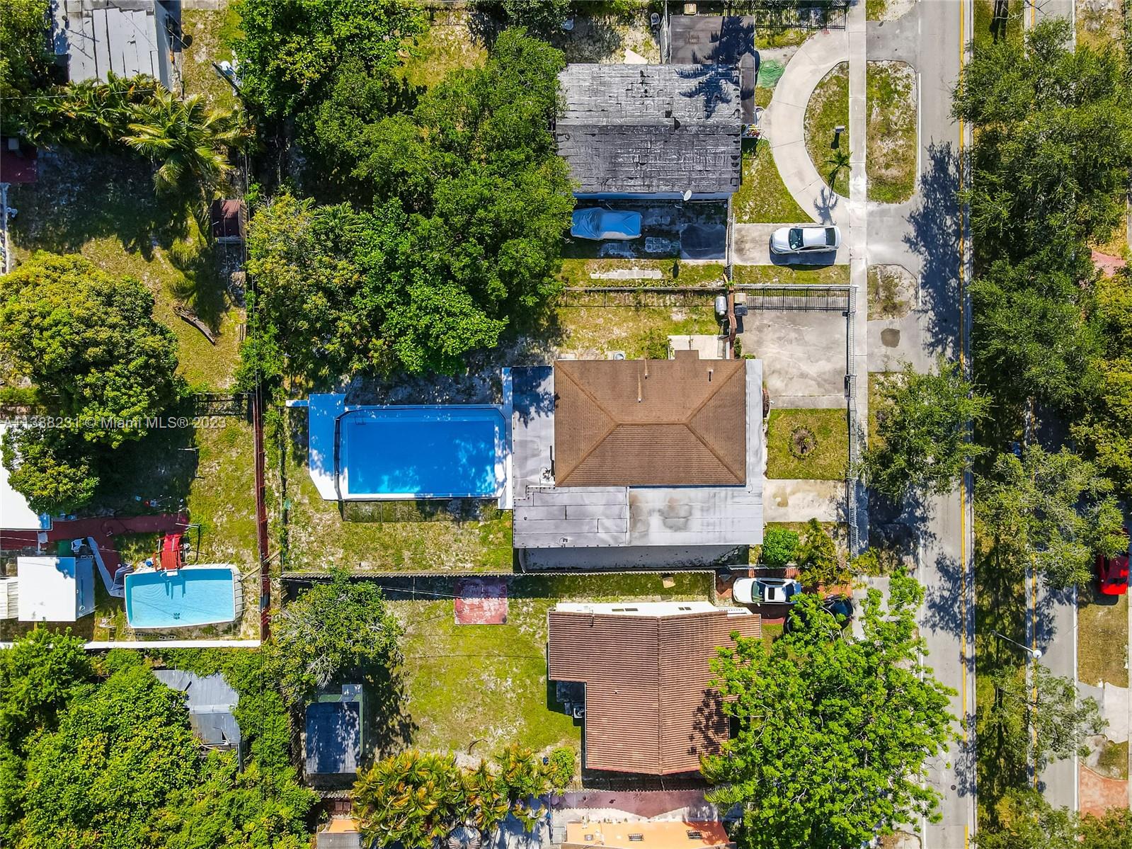 1450 NW 127th St