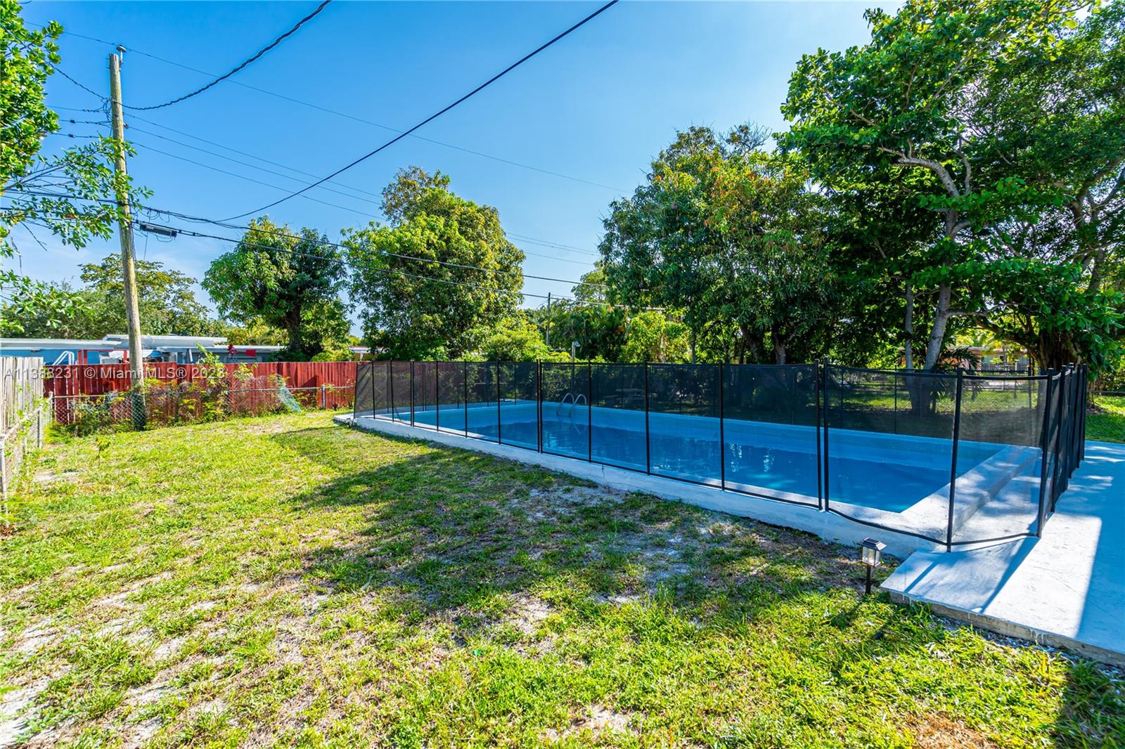 1450 NW 127th St