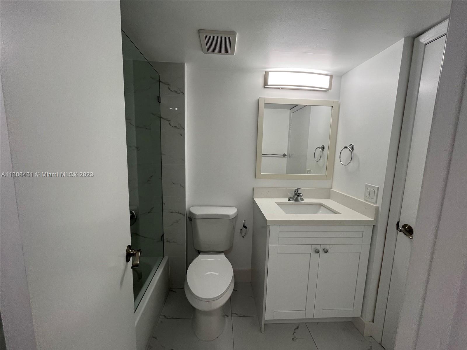 8660 NW 5th Ter Unit: 15-102