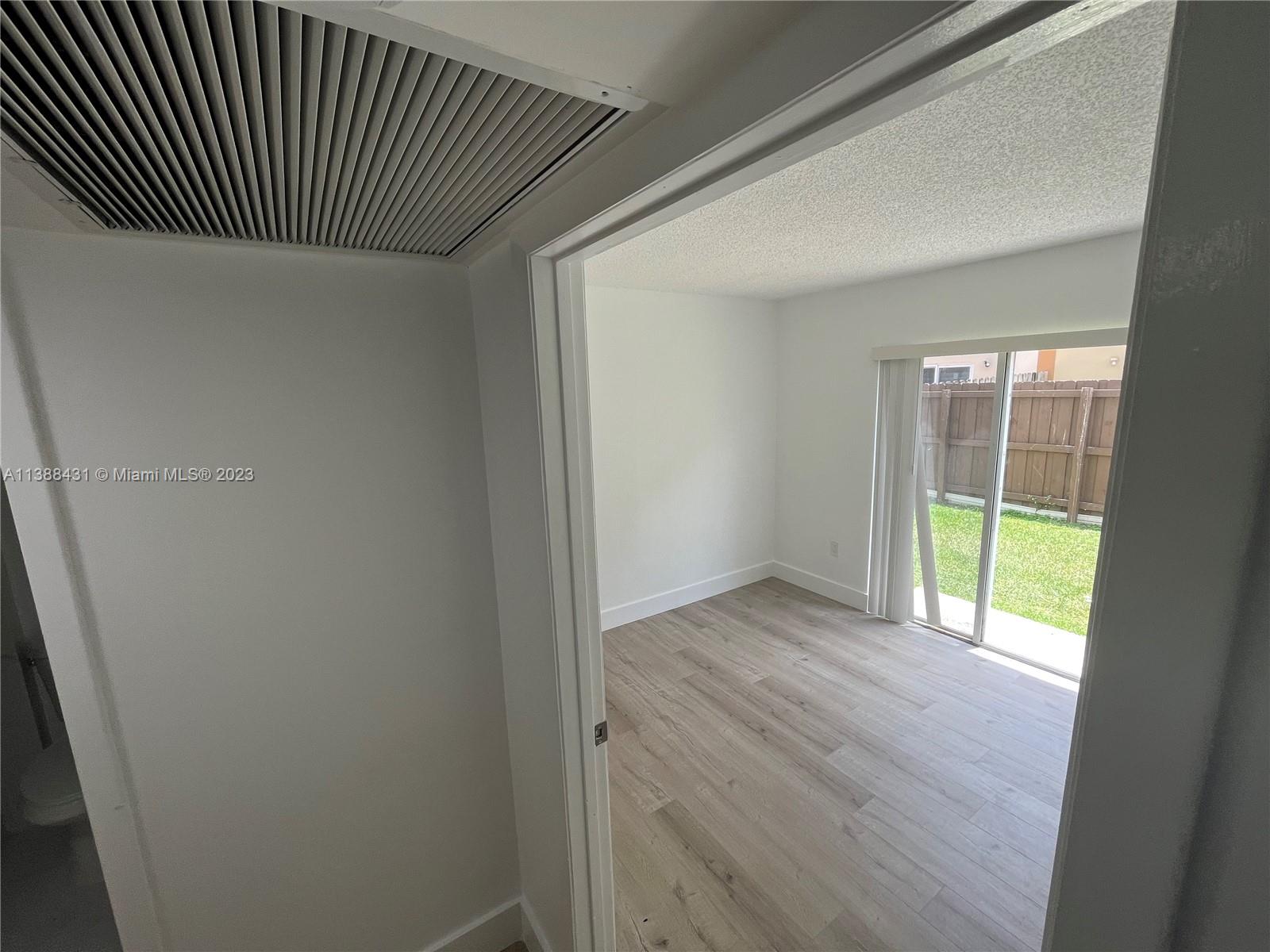 8660 NW 5th Ter Unit: 15-102