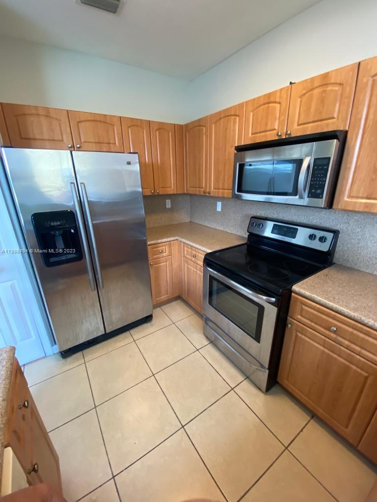 2441 SE 14th Ave # 373