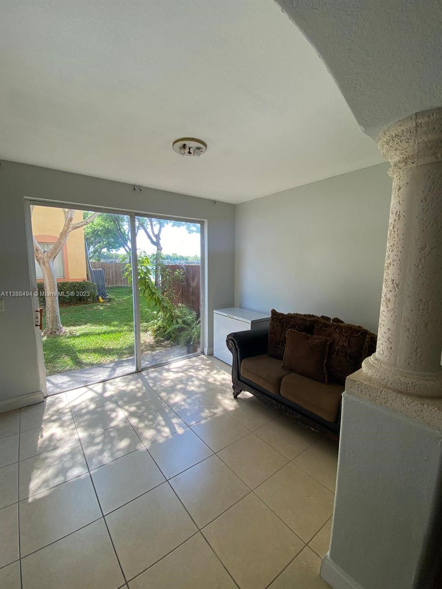 2441 SE 14th Ave # 373