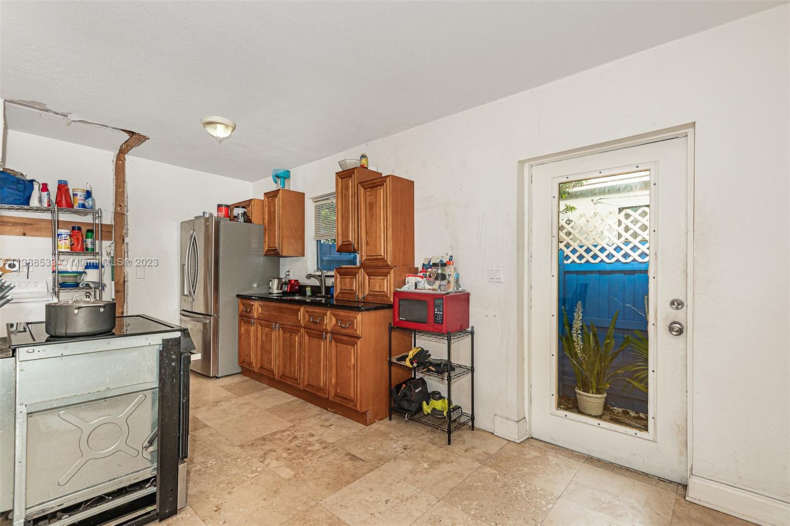 23 NE 49th St