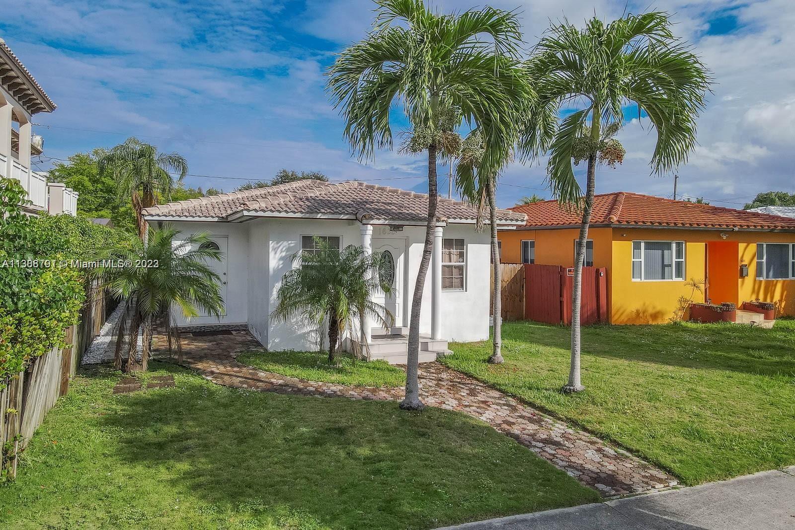 1635 Hollywood Blvd Unit: A