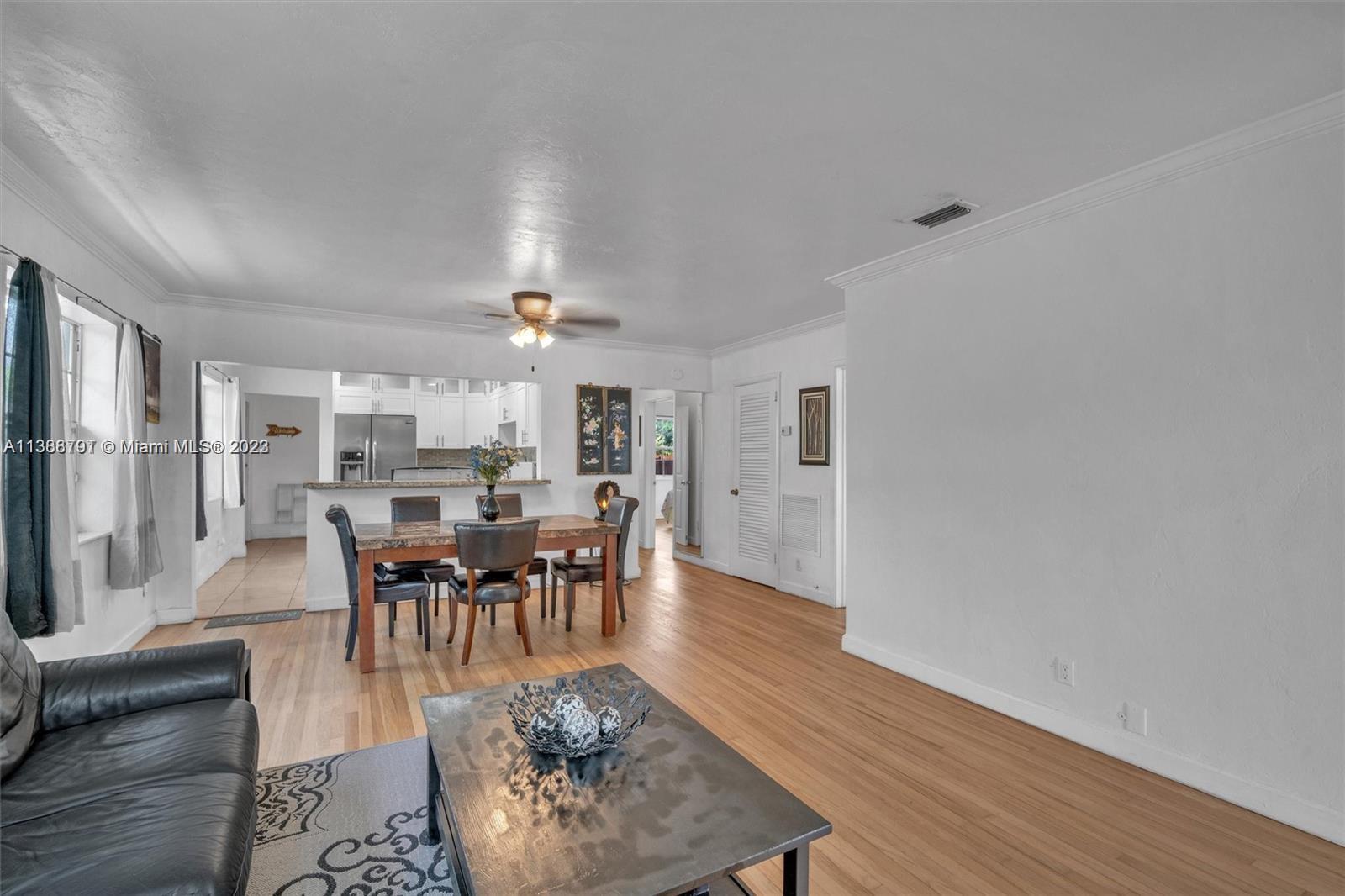 1635 Hollywood Blvd Unit: A