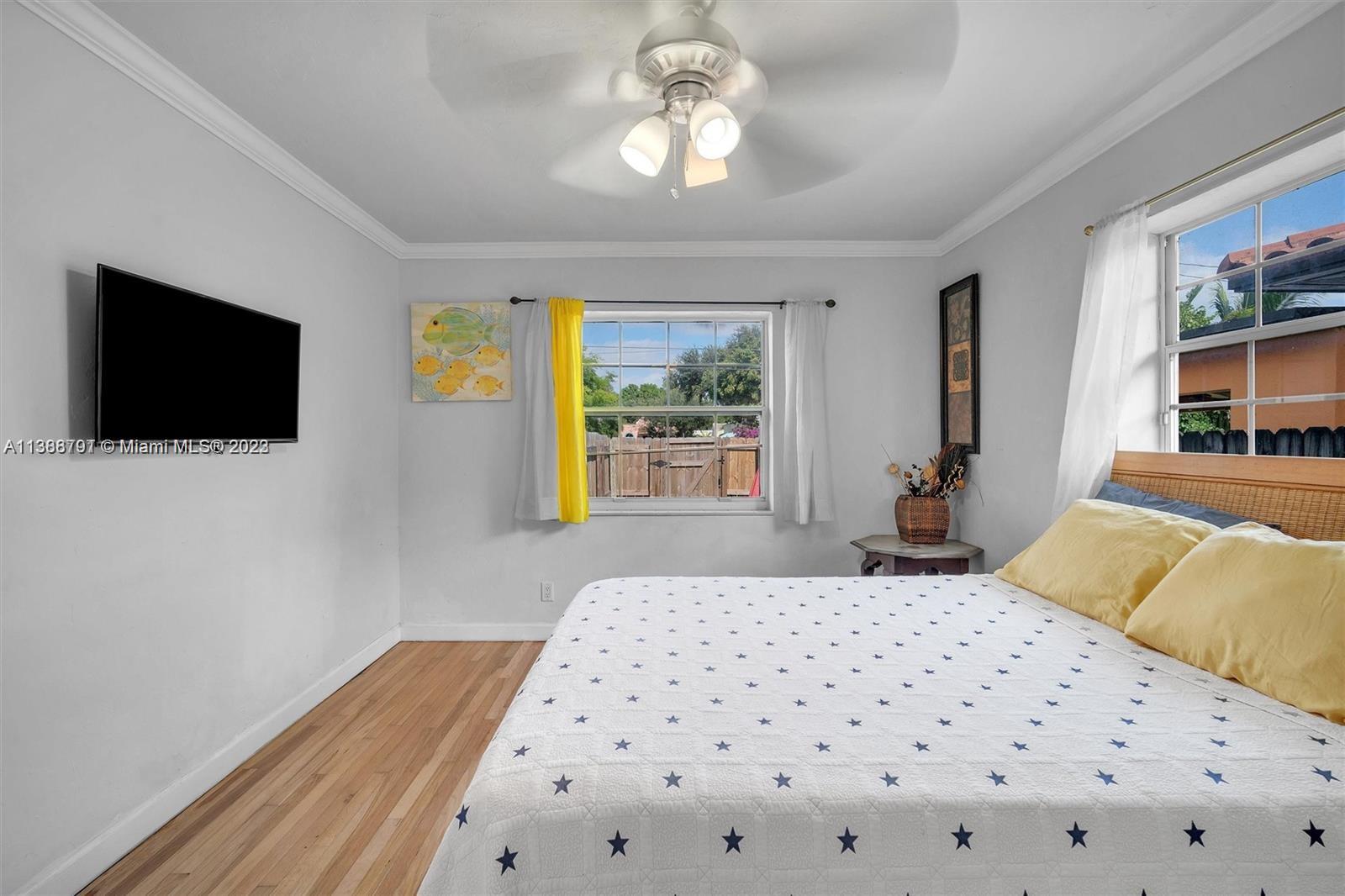 1635 Hollywood Blvd Unit: A