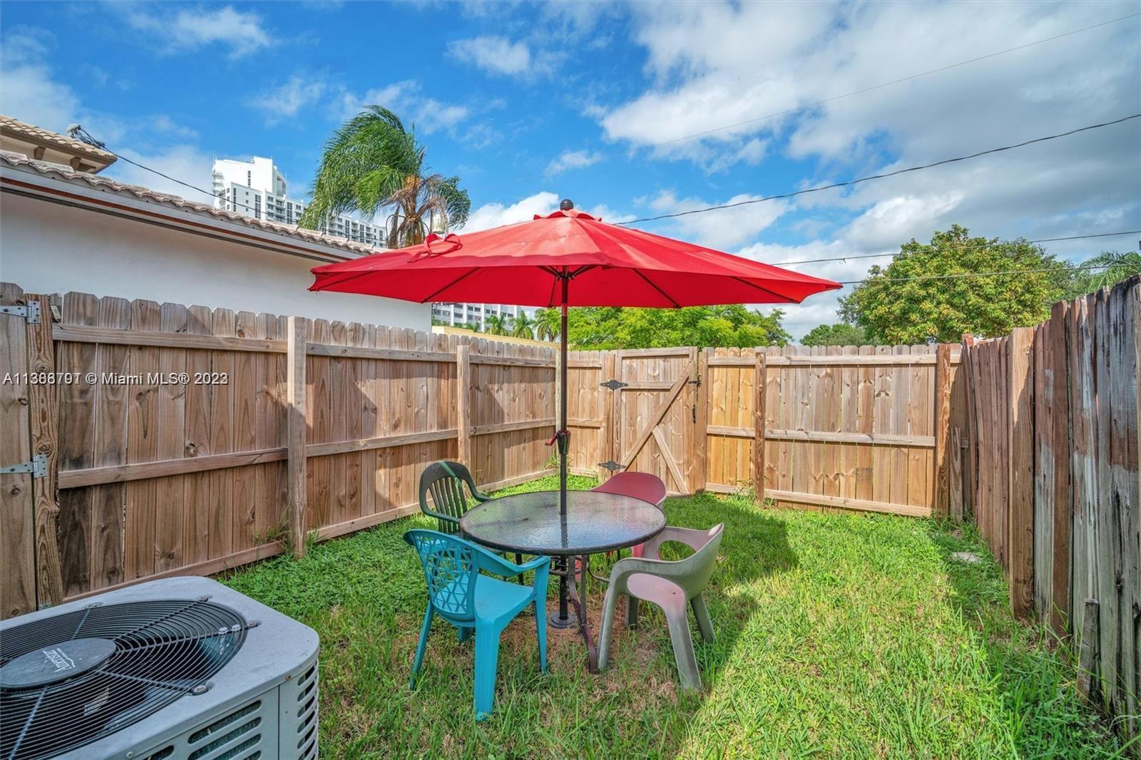1635 Hollywood Blvd Unit: A