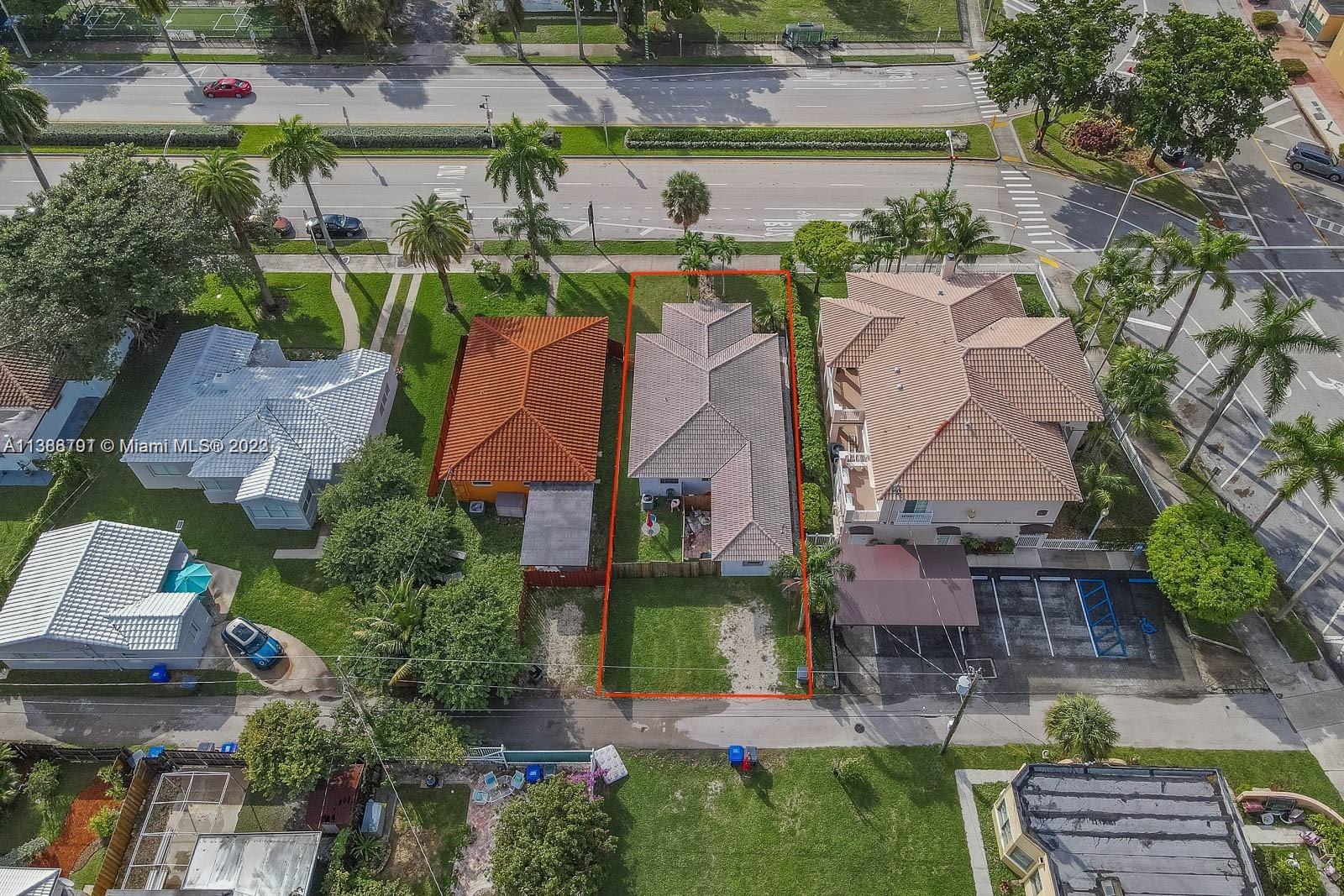1635 Hollywood Blvd Unit: A