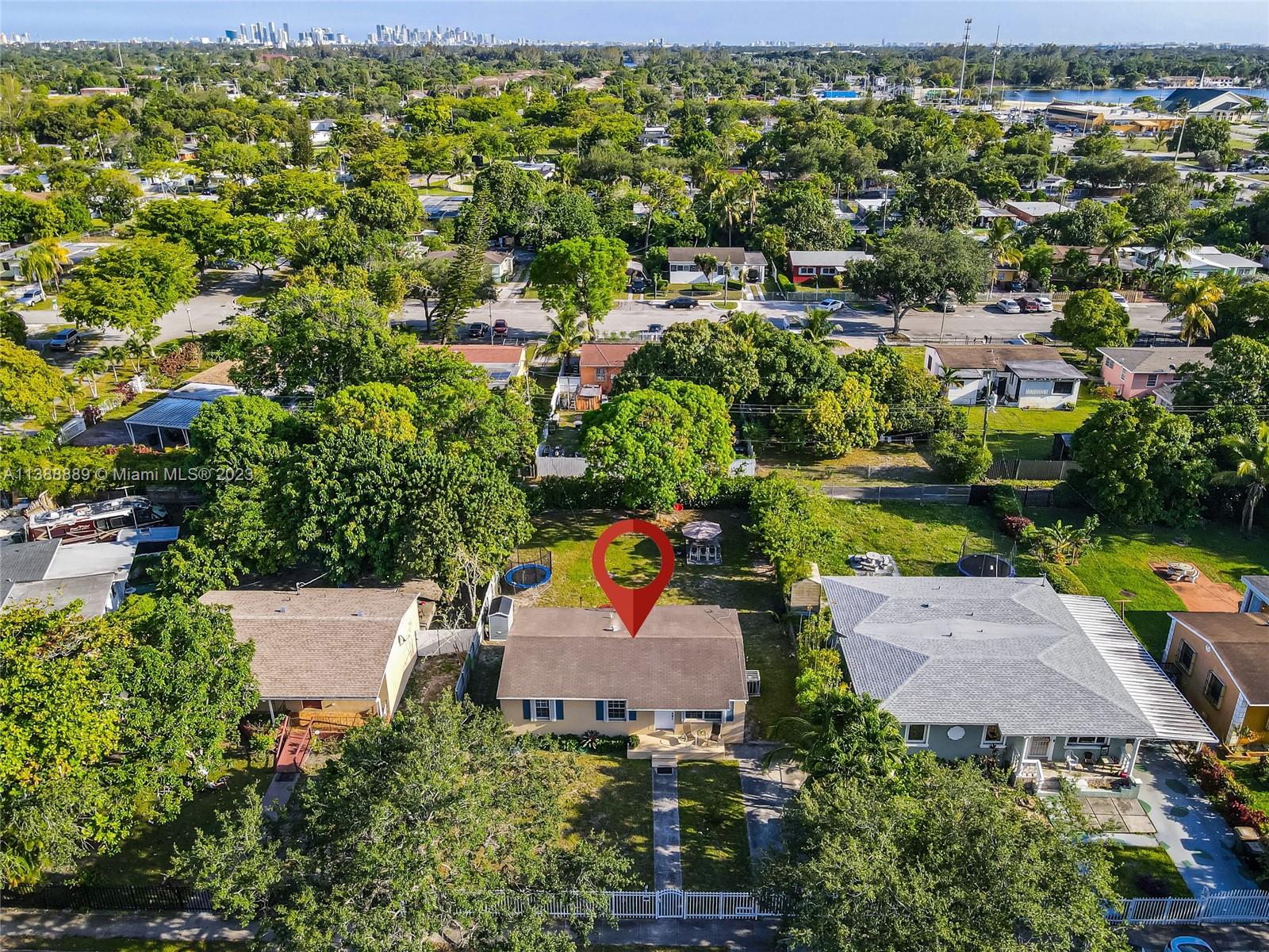 1620 NW 124th St