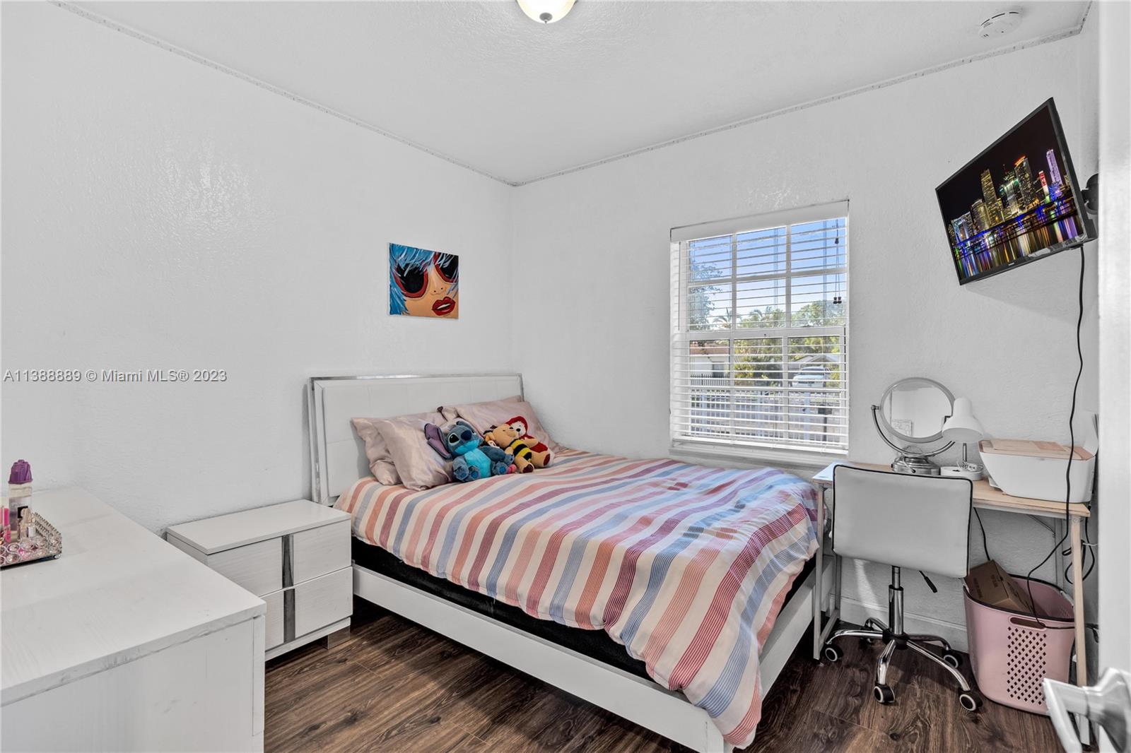 1620 NW 124th St