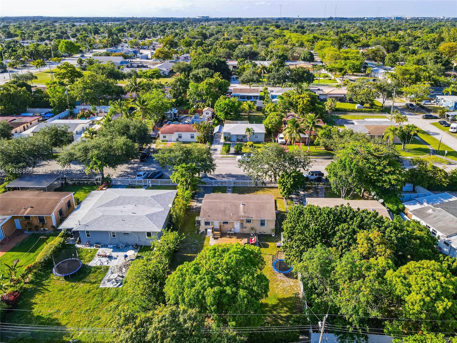 1620 NW 124th St