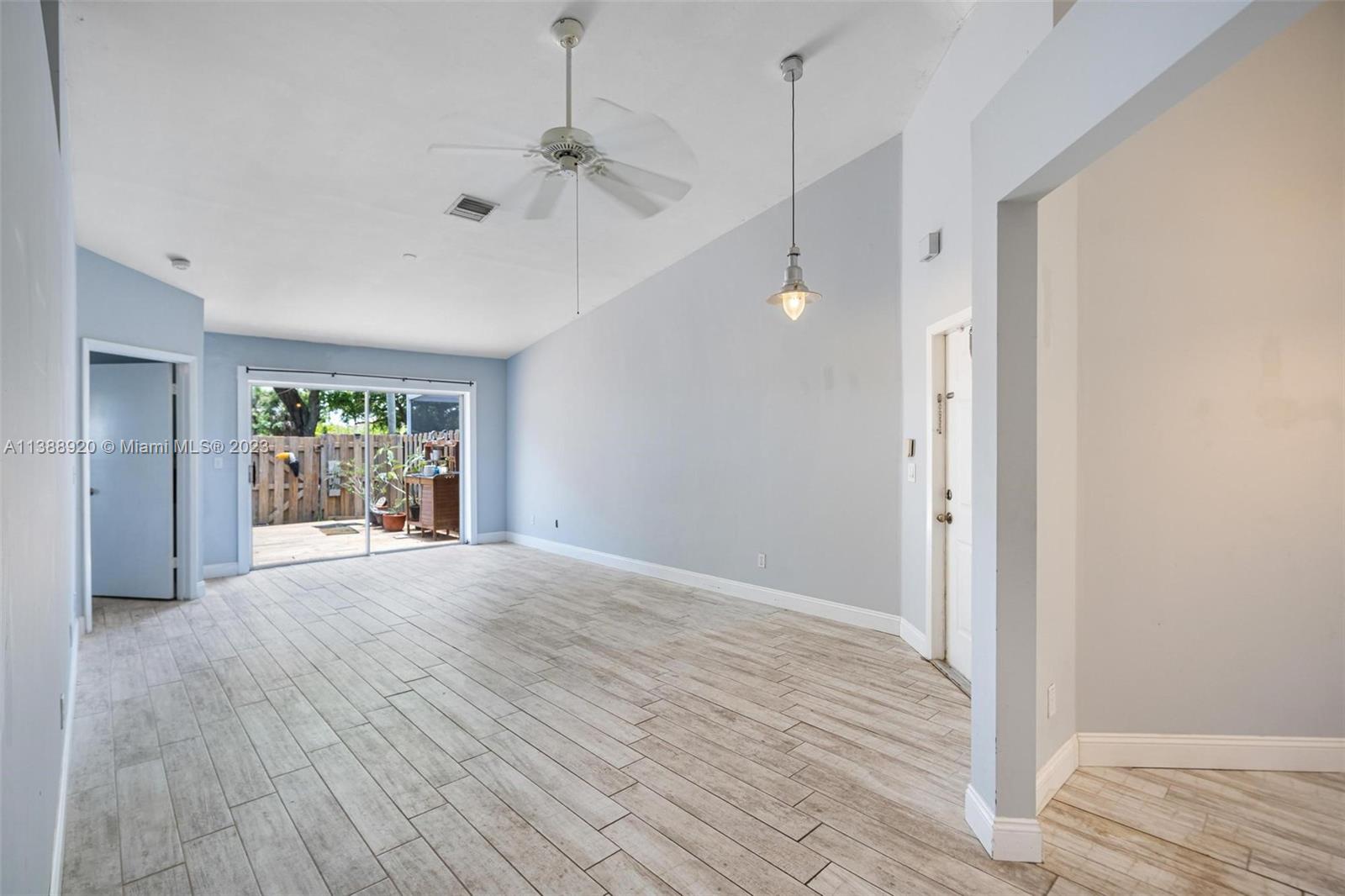 8754 SW 215th Ter Unit: 8754