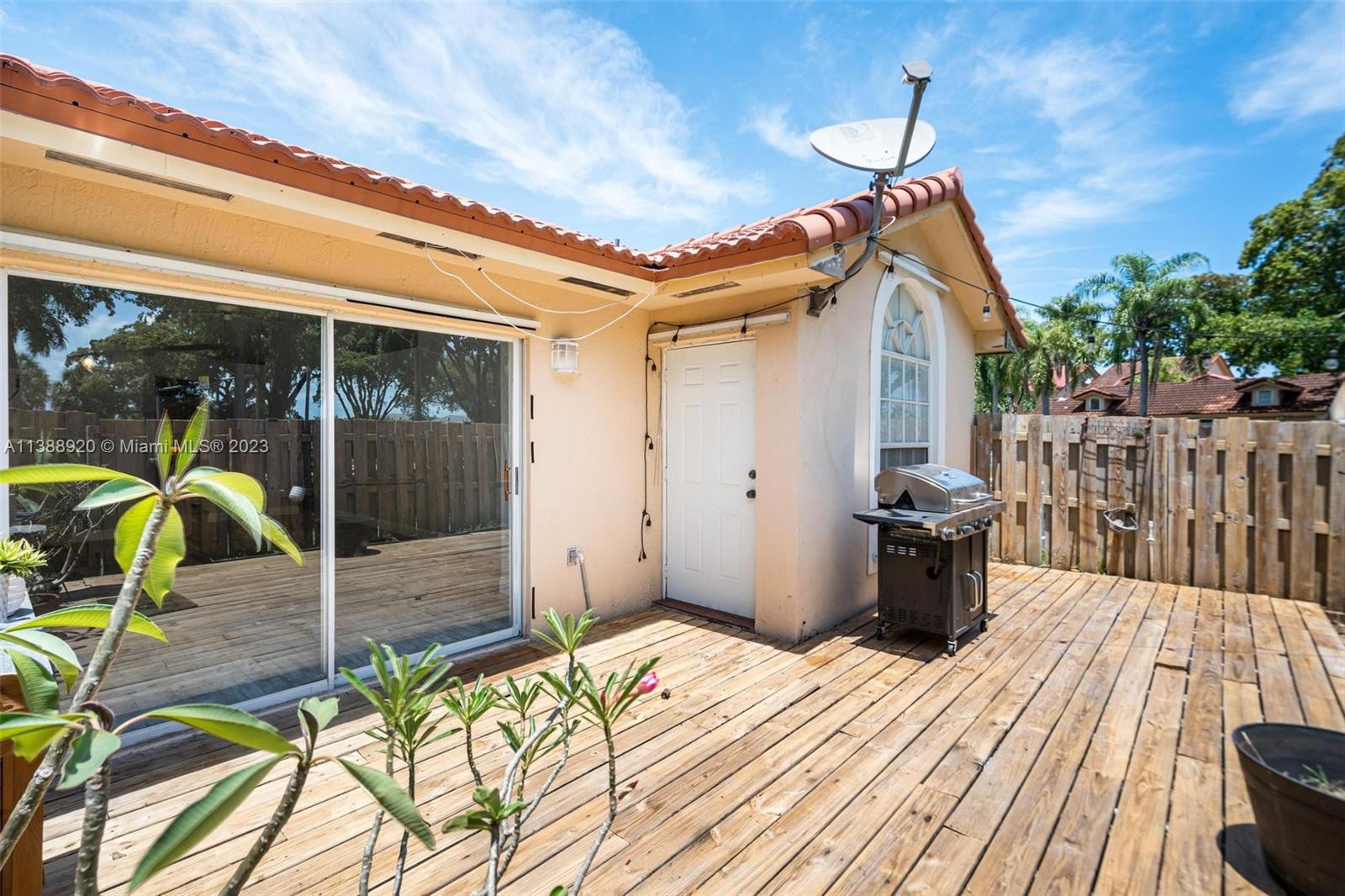 8754 SW 215th Ter Unit: 8754