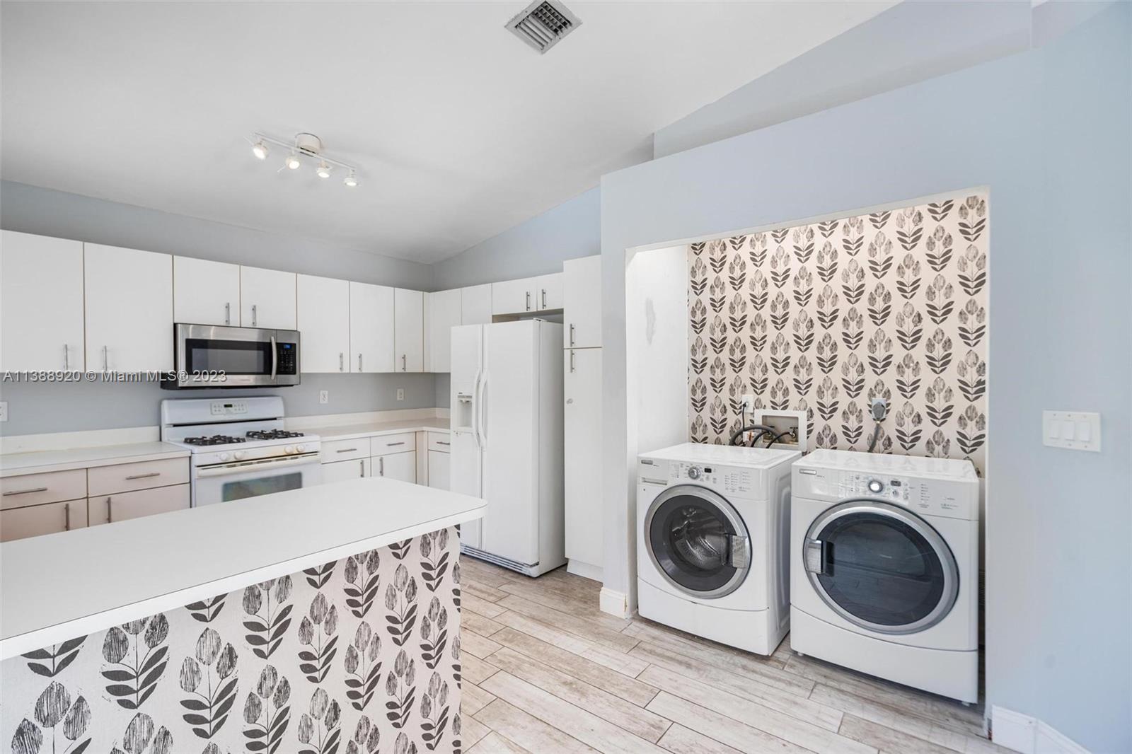 8754 SW 215th Ter Unit: 8754