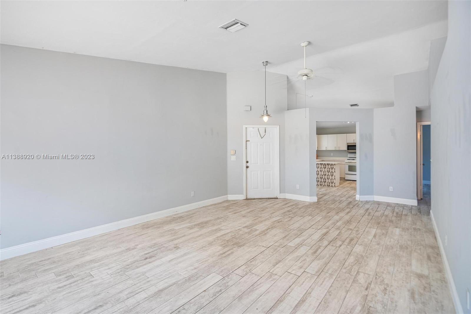 8754 SW 215th Ter Unit: 8754