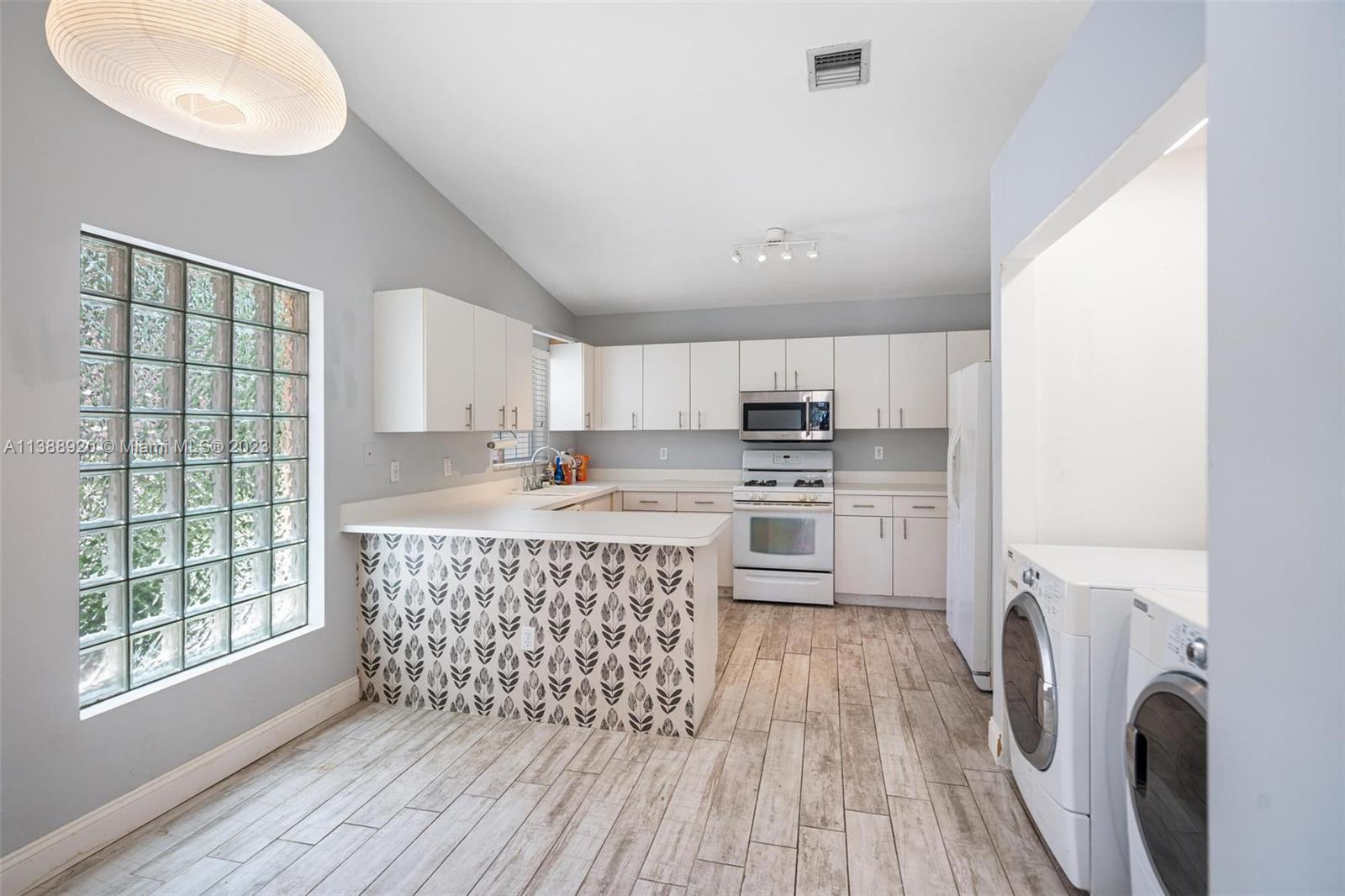 8754 SW 215th Ter Unit: 8754